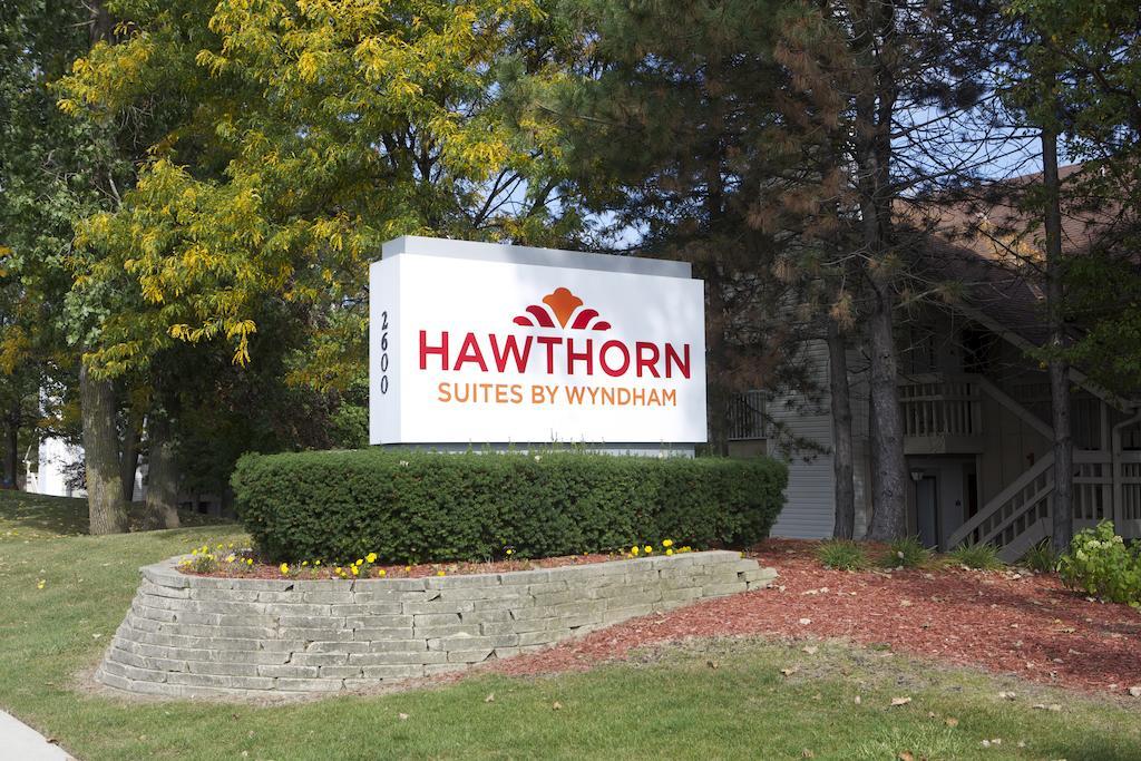 Hawthorn Suites Of Troy Exterior photo